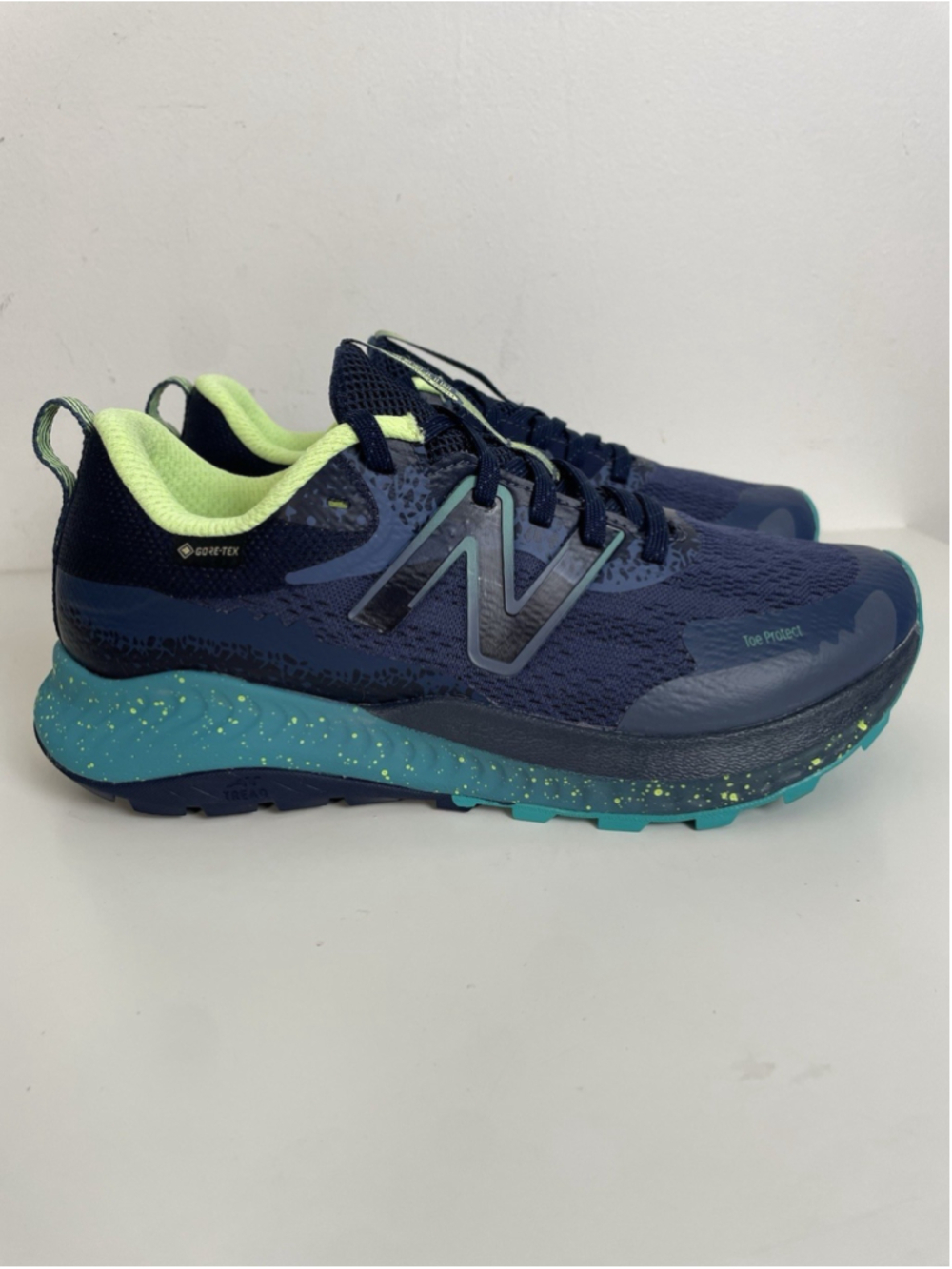 New Balance Dynasoft Nitrel V5 Women’s 8D Goretex GTX Trail Running Shoes